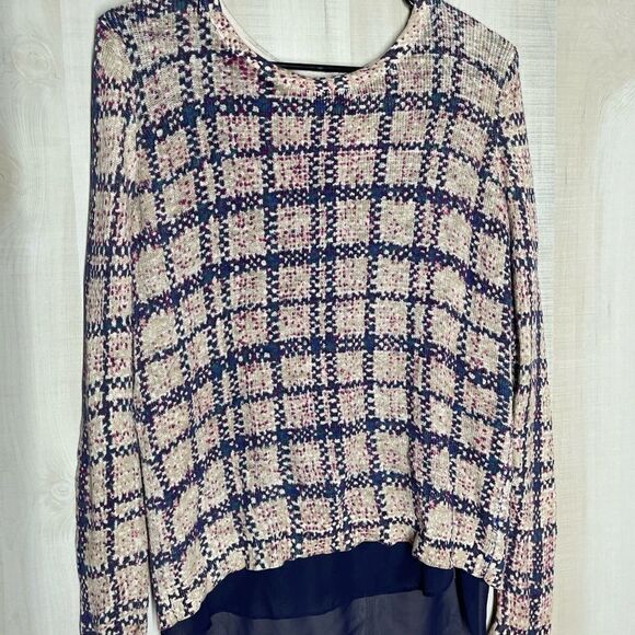 Lucky brand navy and beige plaid long sleeve top, size small - Picture 6 of 14